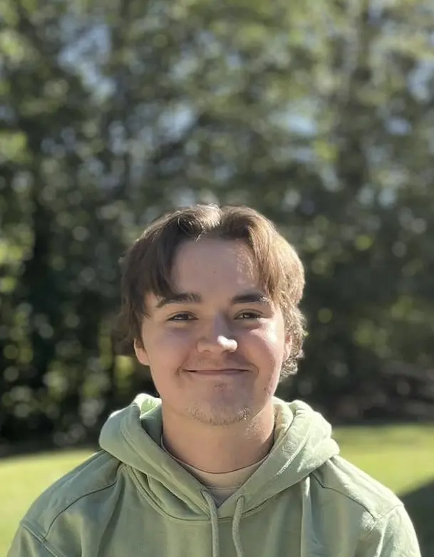 Portrait of Alex Donahue